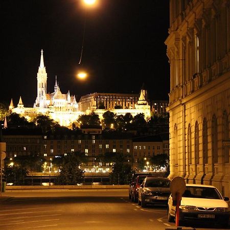 Parliment Luxury Apartment Budapest Eksteriør bilde